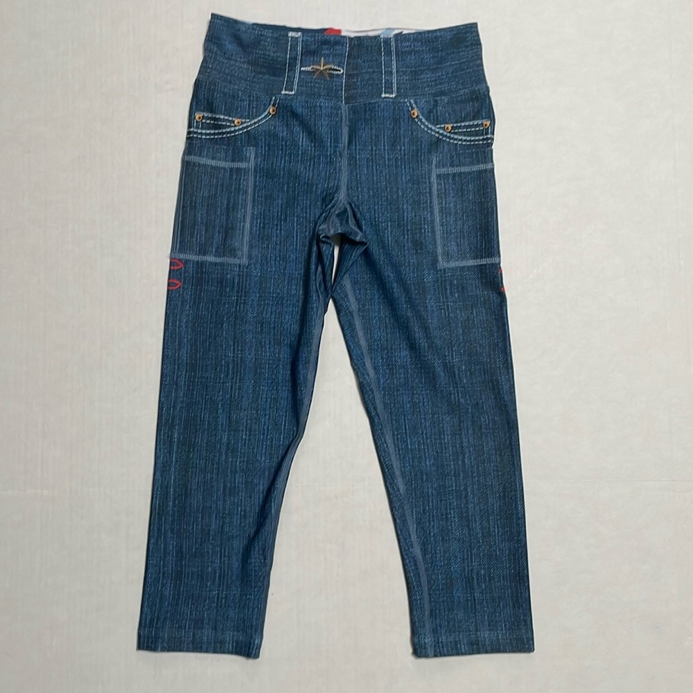 INKnBURN Women’s Two Pocket Denim Capris, Size 4